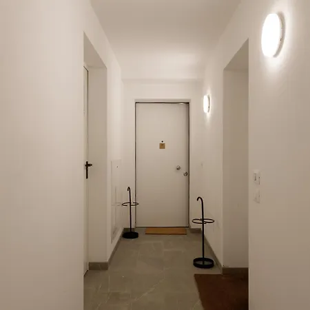 Апартаменты Petrarca Design Loft A Триест