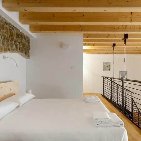 Апартаменты Petrarca Design Loft A *