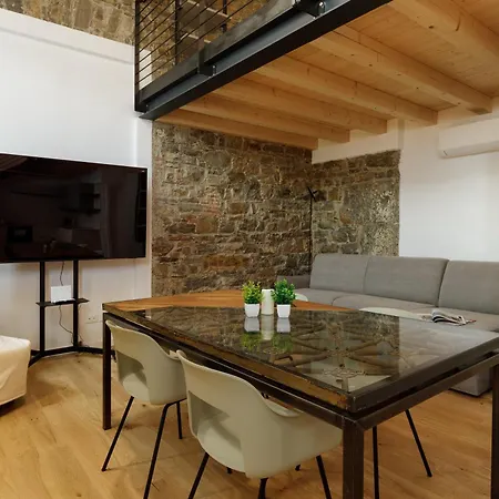 Апартаменты Petrarca Design Loft A